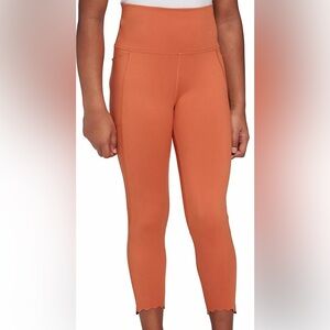 🌈6/$10 DSG 7/8 Leggings with Scallop Hem Detail